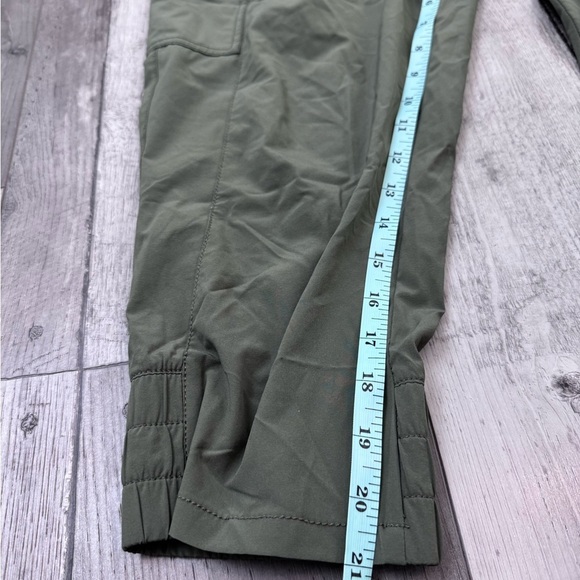 The North Face Drawstring Green Crop Capri Hiking Pants Women's Size 2 - Picture 2 of 8